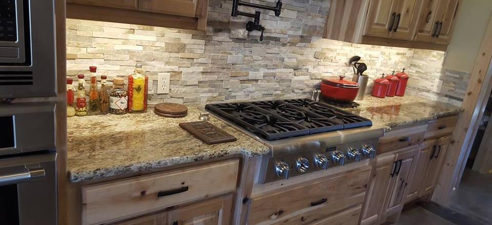 Casa Blanca Granite Marble Tile In Little Rock Ar With So Many Captivating Colors And Tones To Choose From You Will Be Left In Amazement When Selecting Your Very Own Granite Tile Natural Stones